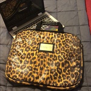 Betsey Johnson betseyville leopard laptop bag